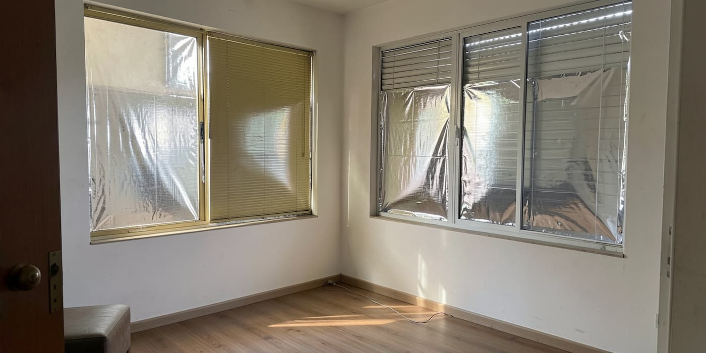 como enfriar una habitación sin aire acondicionado