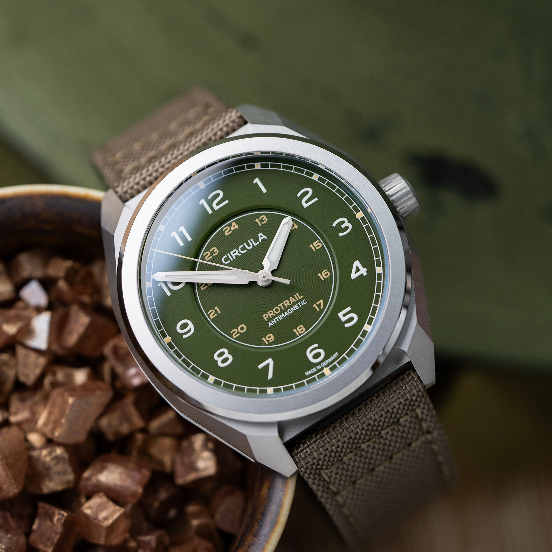CIRCULA – Die perfekte Uhr für Abenteuer und Alltag.