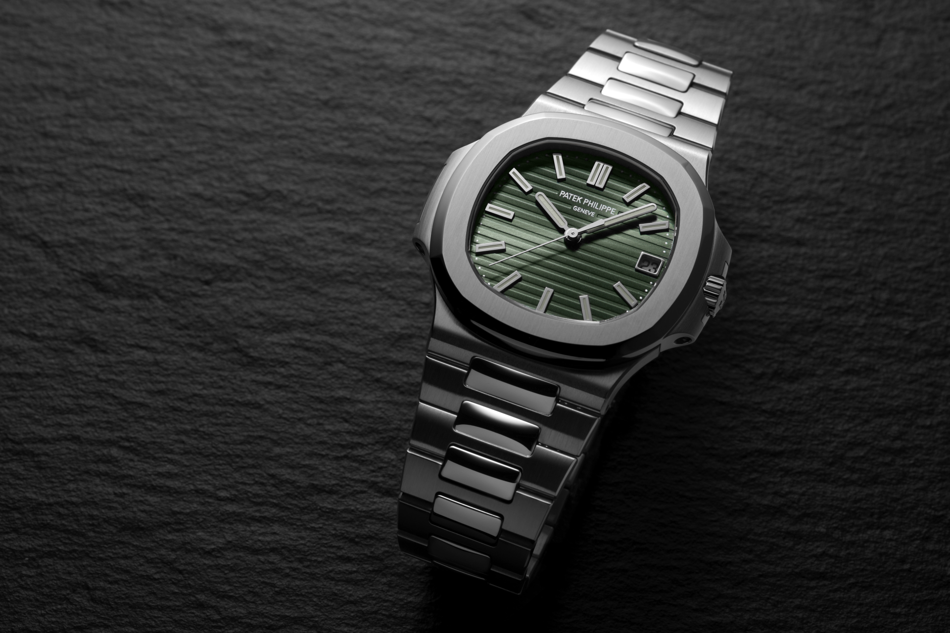 This Coveted Patek Philippe Nautilus Is Now Selling For 1,300% More Than  Its Original Retail Price - Maxim