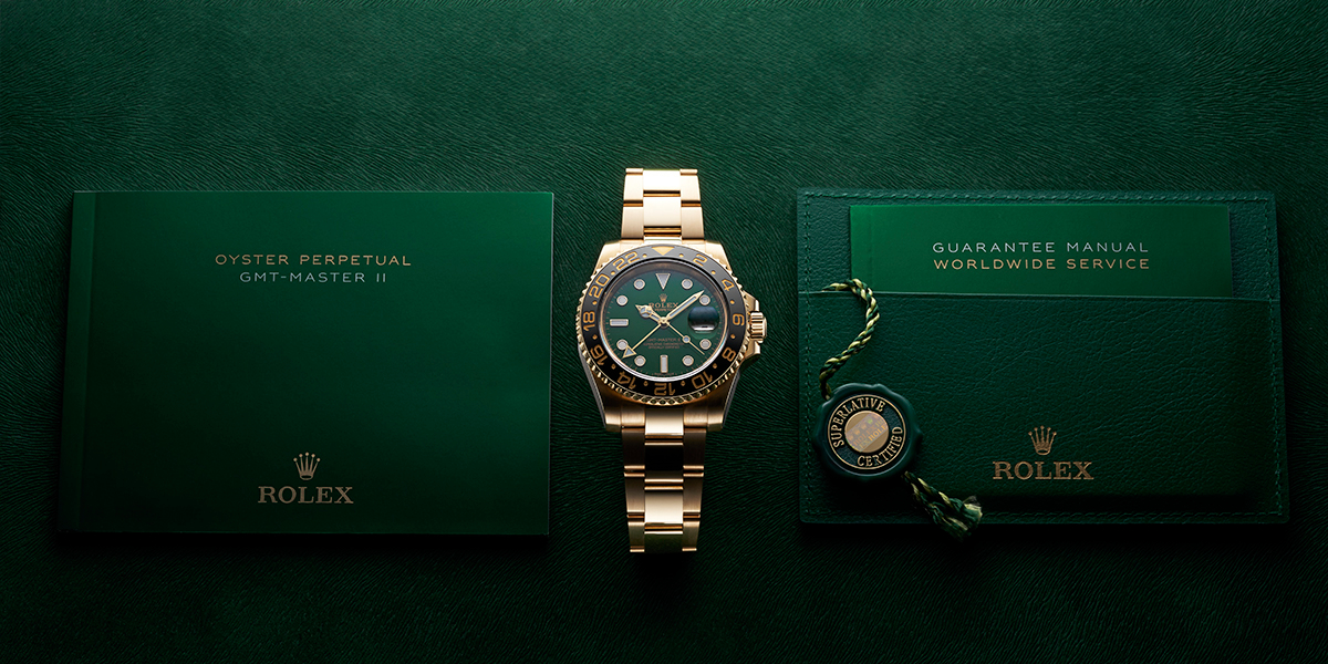Travelling with a Luxury Watch: The Ultimate Guide to Safe Timepiece Adventures