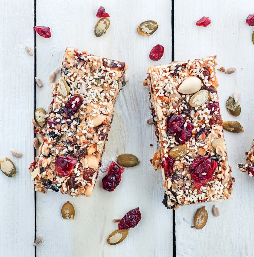 Top 5 des meilleurs snacks healthy à emporter au bureau ou pour le goûter