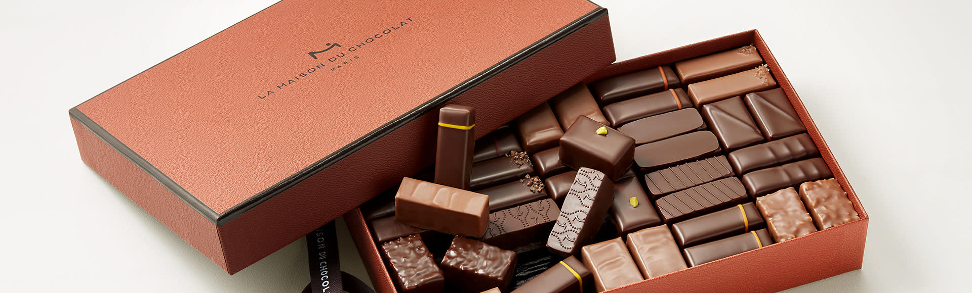 Coffret de Chocolats noir 24 chocolats - La Maison du Chocolat