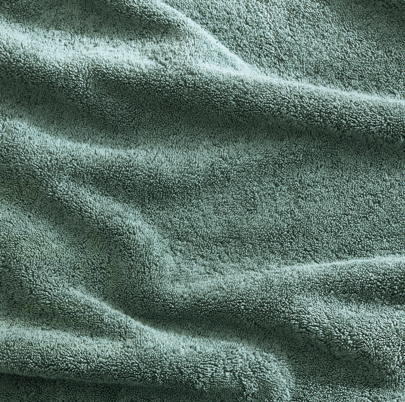 undefined Spruce Plush Bath Towel (Single) - Slide 3