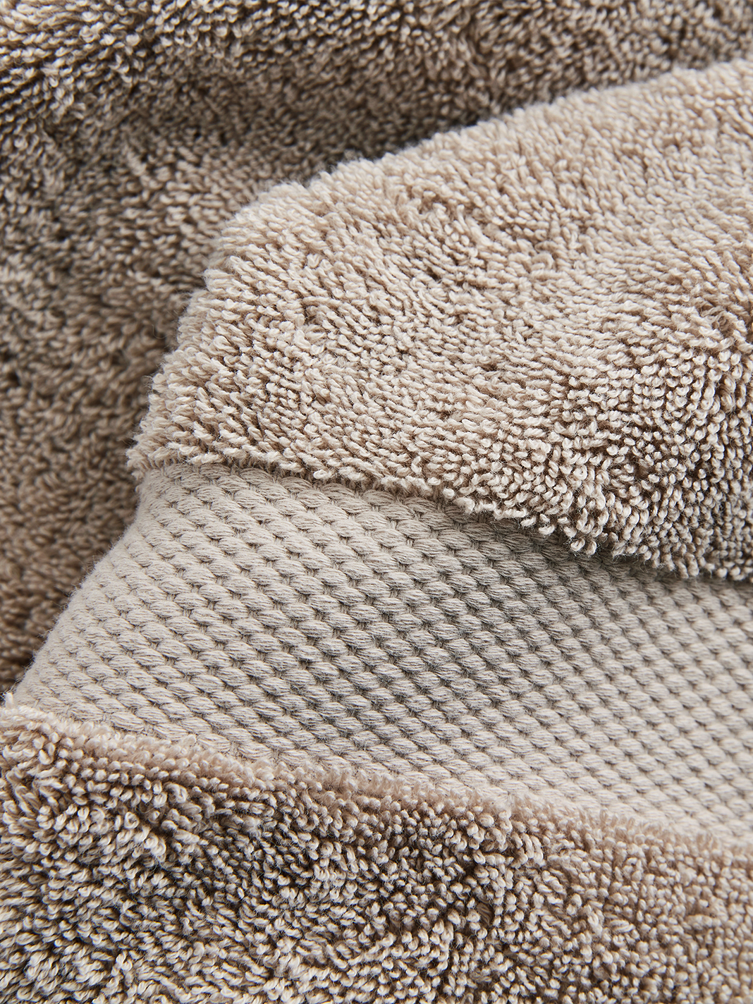 Dune_Plush_BathTowel_Lifestyle3.jpg Plush Bath Towel Starter Bundle - Slide 5