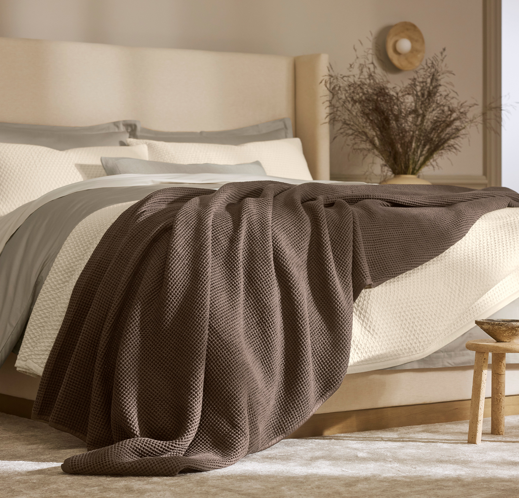 Espresso_Waffle_BedBlanket_Lifestyle2_09122024.jpg Waffle & Signature Starter Bundle - Slide 7