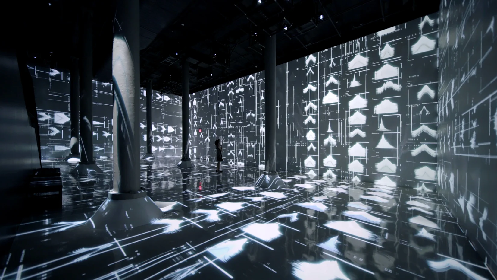 WePresent | Refik Anadol shows life through the eyes of a machine