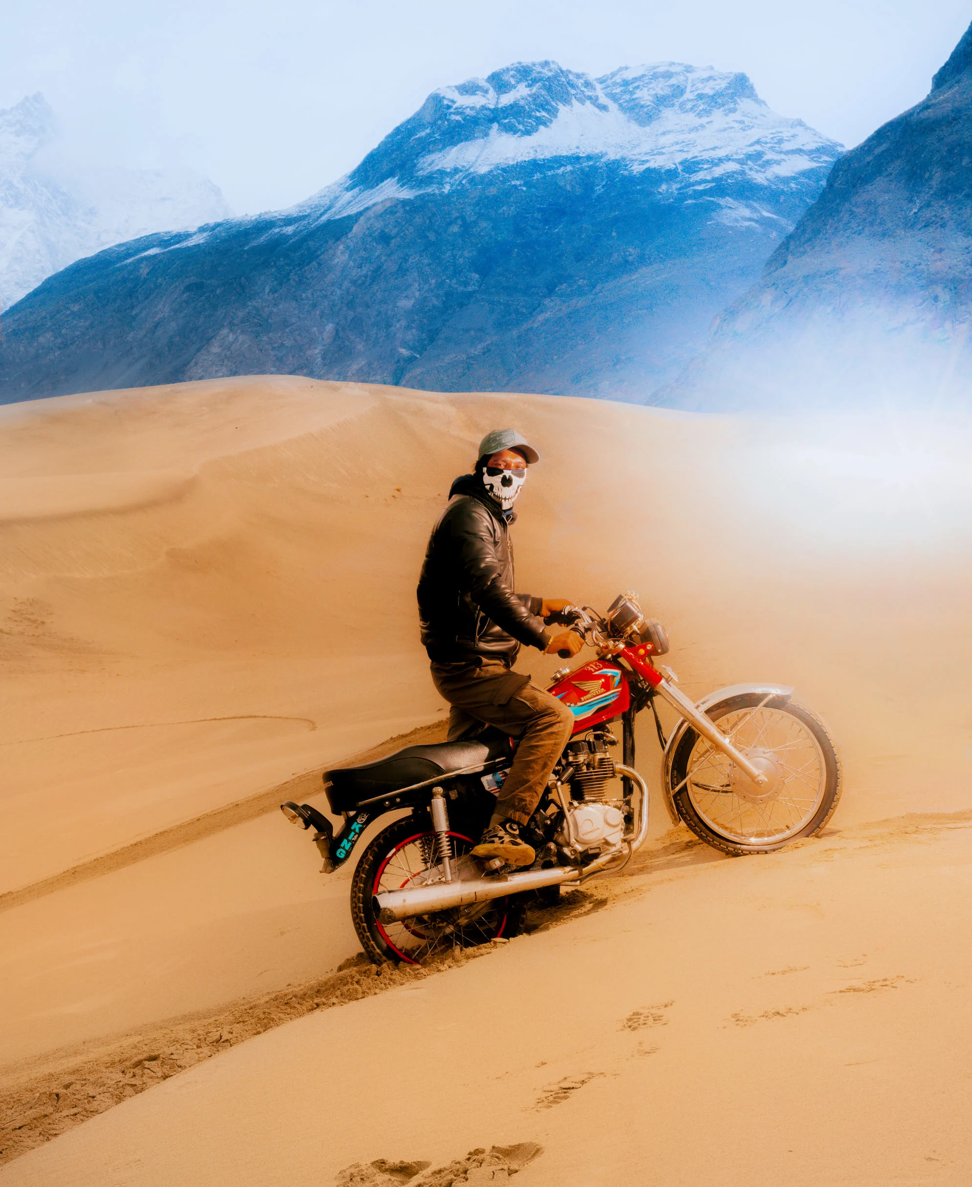 Biker boys in Sarfaranga cold desert