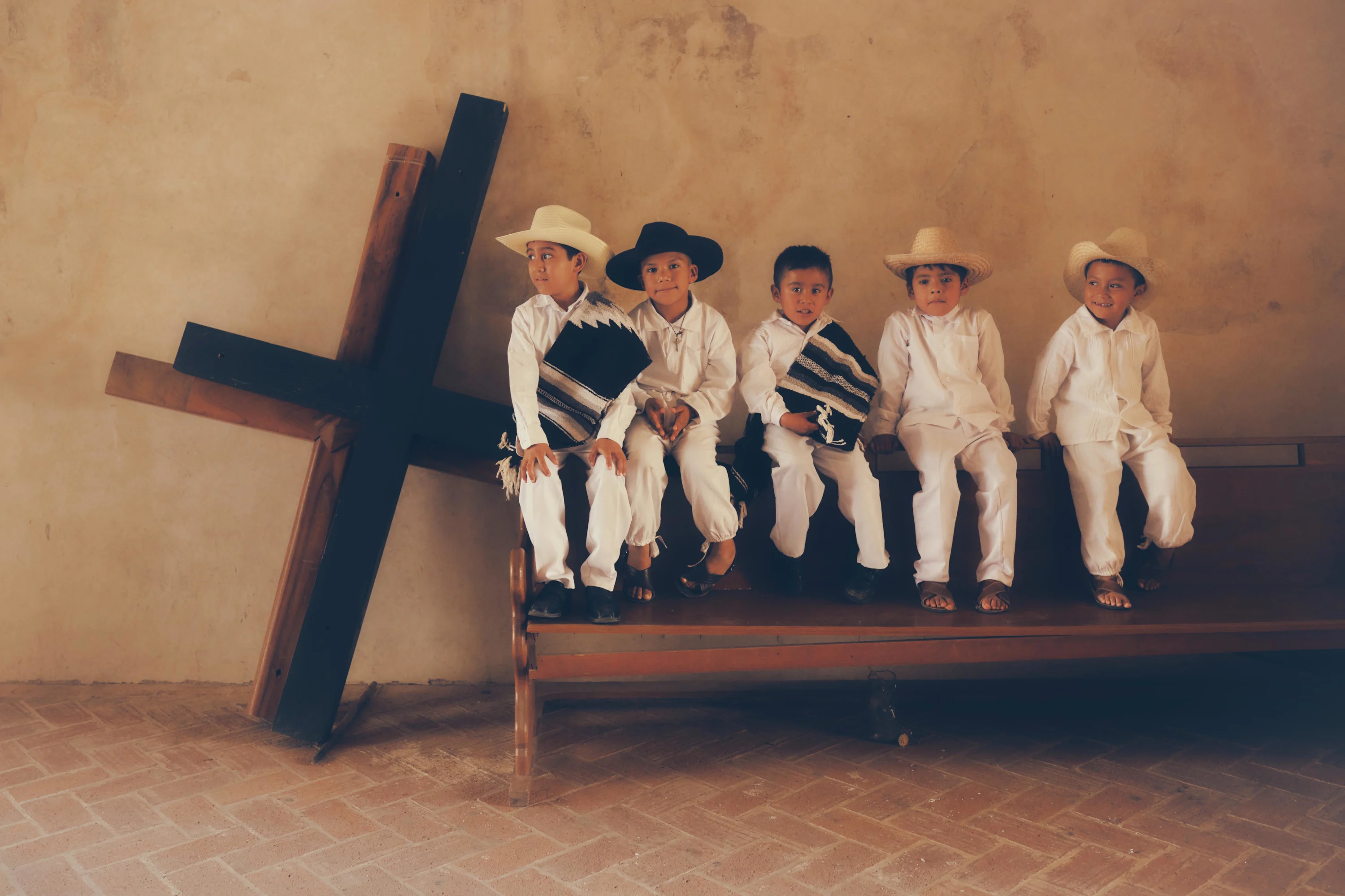 Cover Image - Enrique Leyva