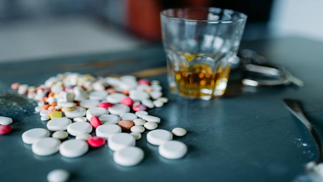 Understanding How Oxycodone Works: A Crucial Step in Recovery and Overcoming Addiction