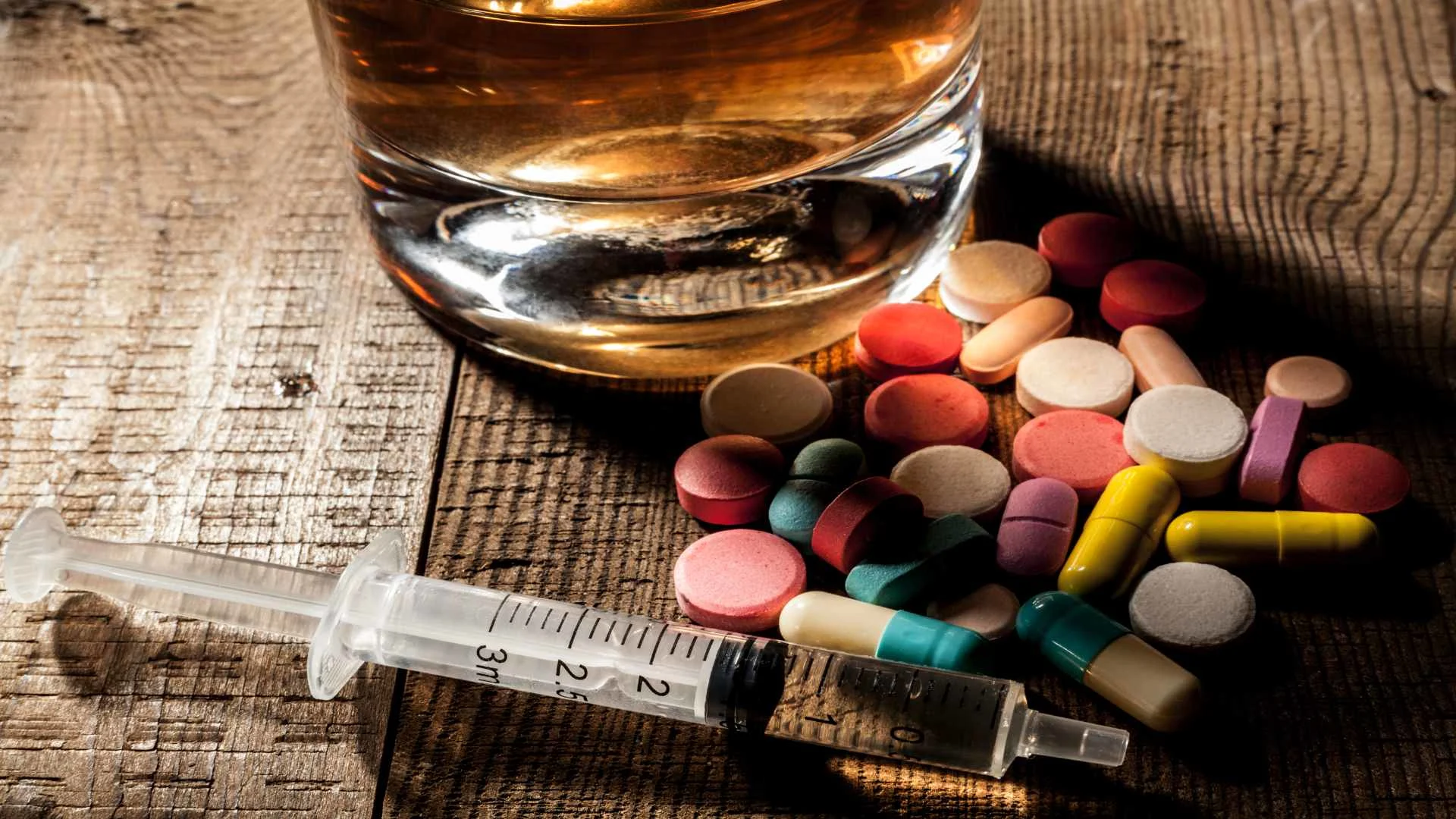 Mixing Adderall and alcohol can have dangerous effects on your health. Learn the risks, warning signs, and how to find help for addiction and recovery. Mixing Adderall and alcohol can have dangerous effects on your health. Learn the risks, warning signs, and how to find help for addiction and recovery.