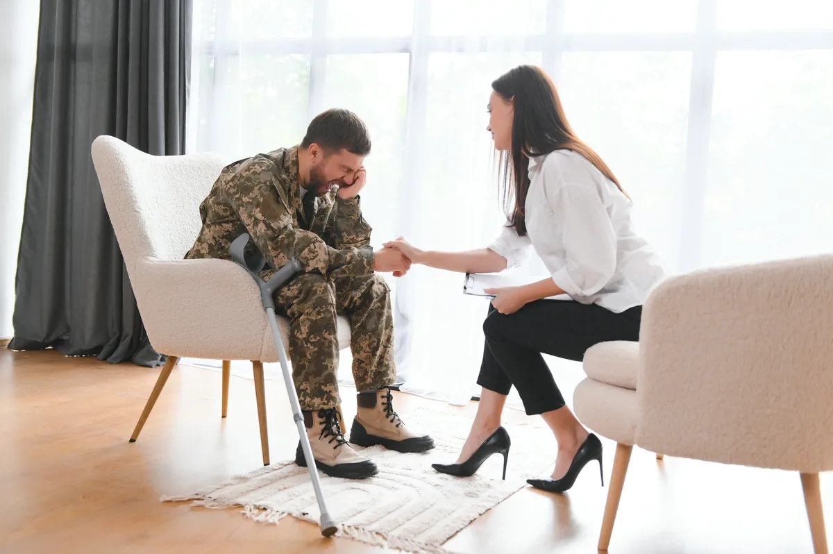 struggling military man getting cognitive processing therapy - CPT struggling military man getting cognitive processing therapy - CPT