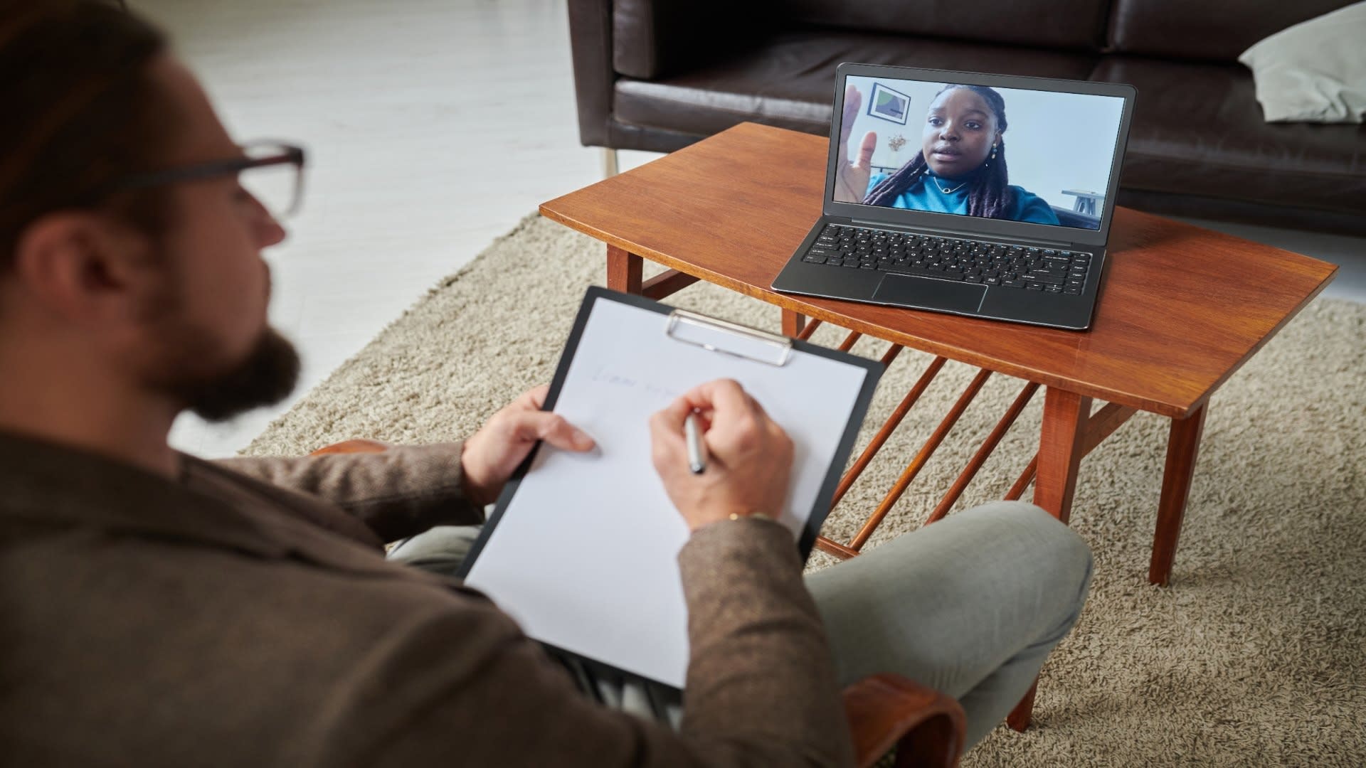 online-consultation-on-laptop-with-psychologist-2025-02-11-15-47-33-utc