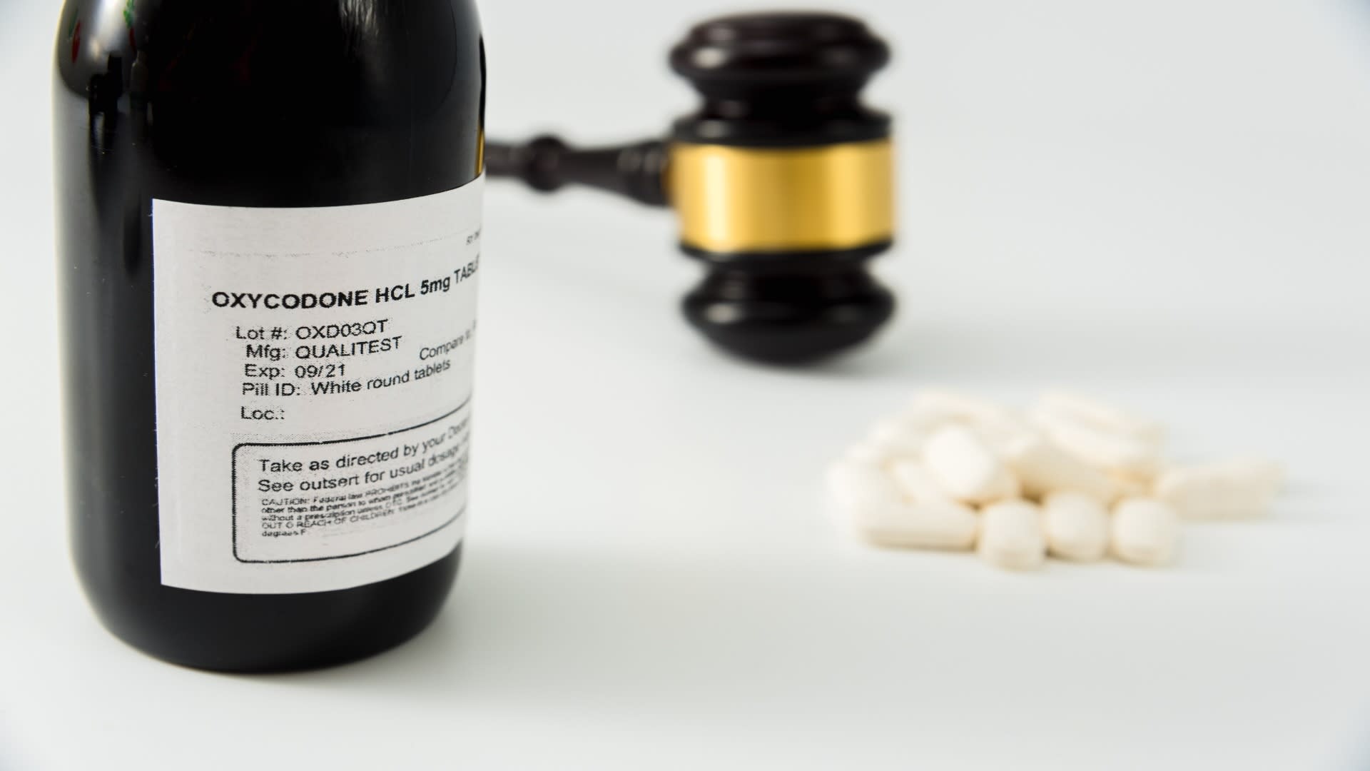 opioid-drugs-are-used-by-young-people-illegally-c-2024-10-18-17-31-25-utc