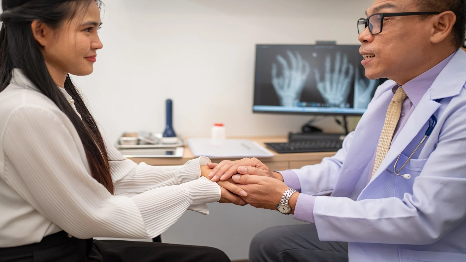 mature-male-doctor-explain-to-the-woman-patient-th-2024-11-30-20-08-33-utc