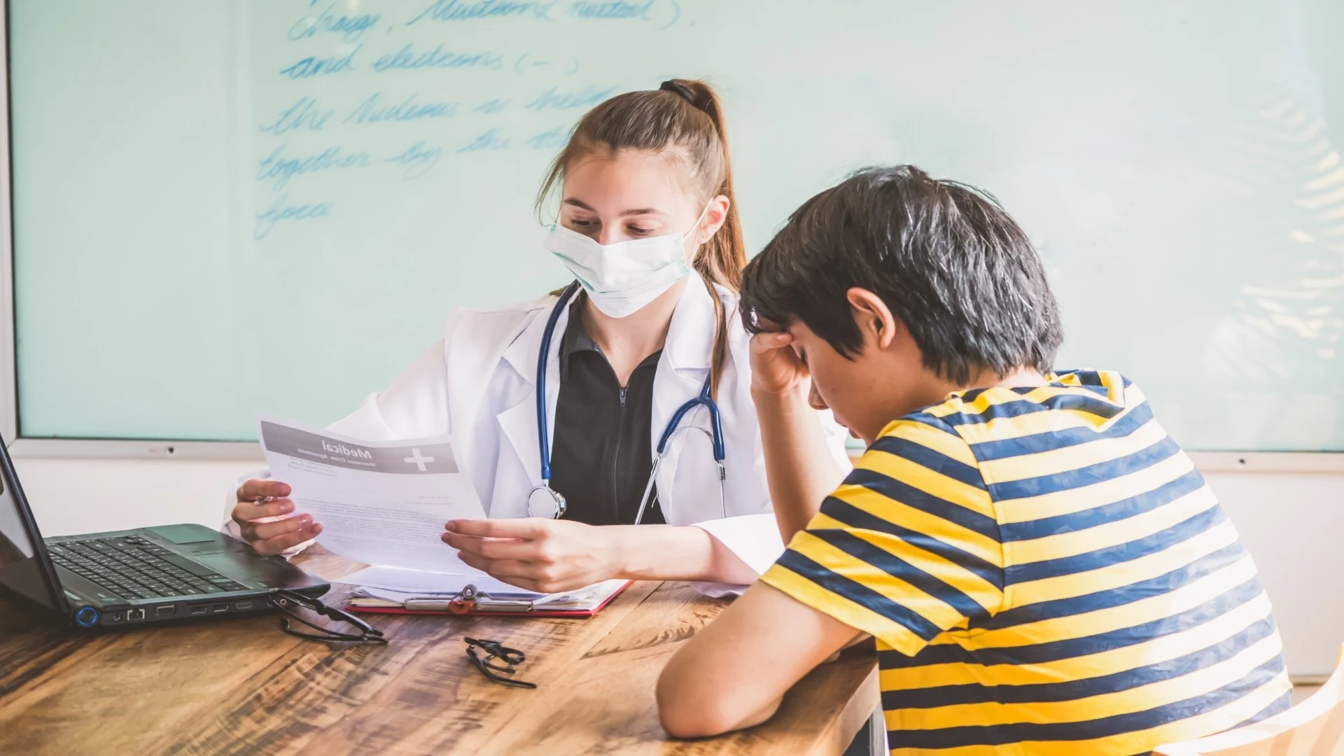 young-pretty-future-doctor-on-classes-learning-how-2025-02-22-08-33-27-utc