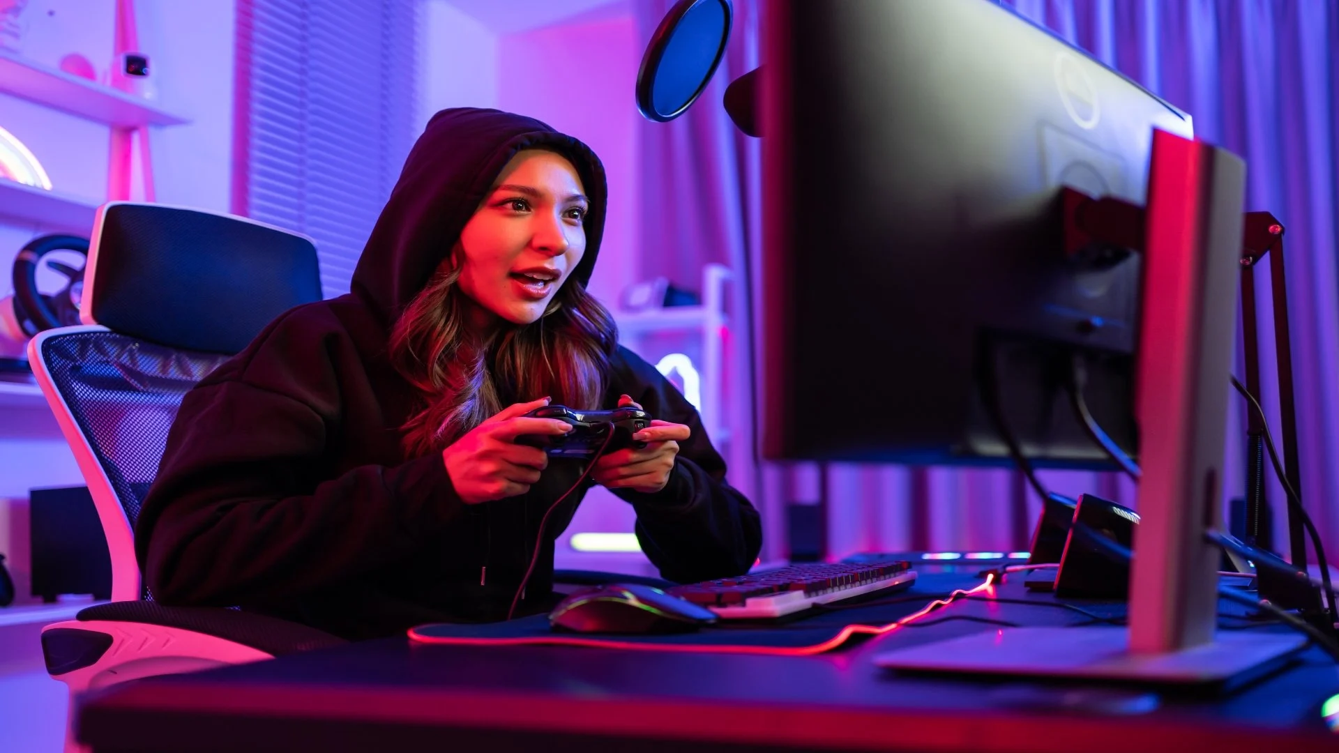 asian-beautiful-esport-woman-gamer-play-online-vid-2025-03-25-15-21-45-utc