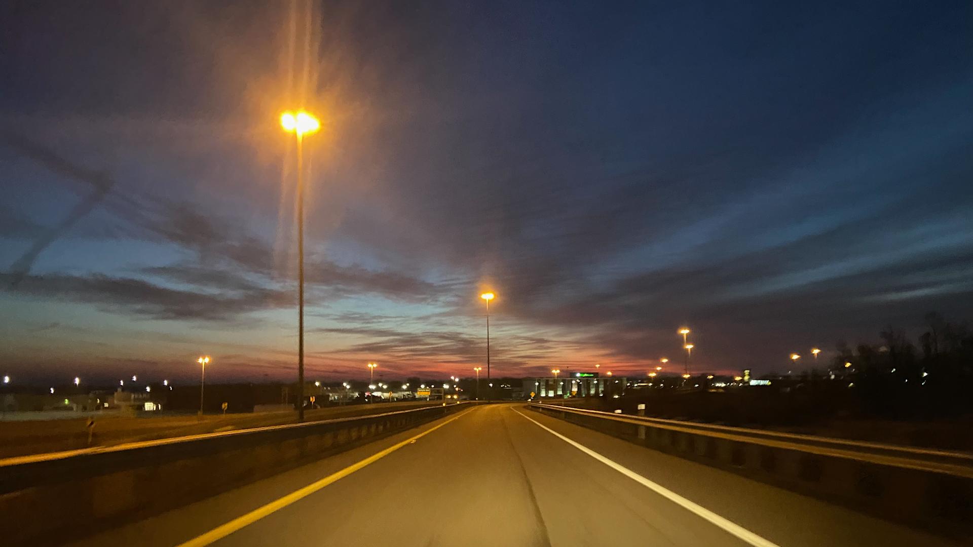 Cover Image for Driving to Shawnee SP