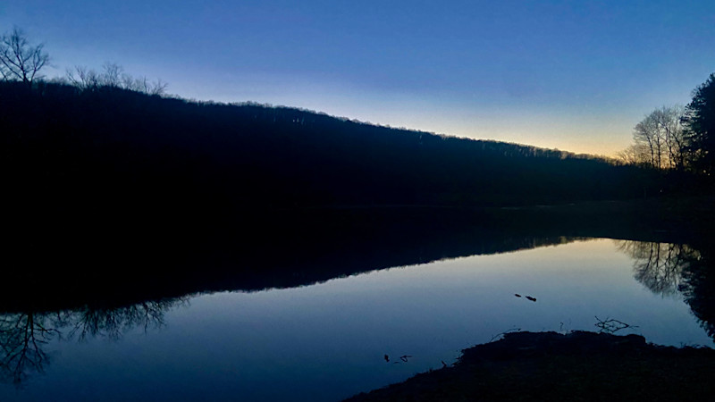 Shawnee SP Lake at Dawn