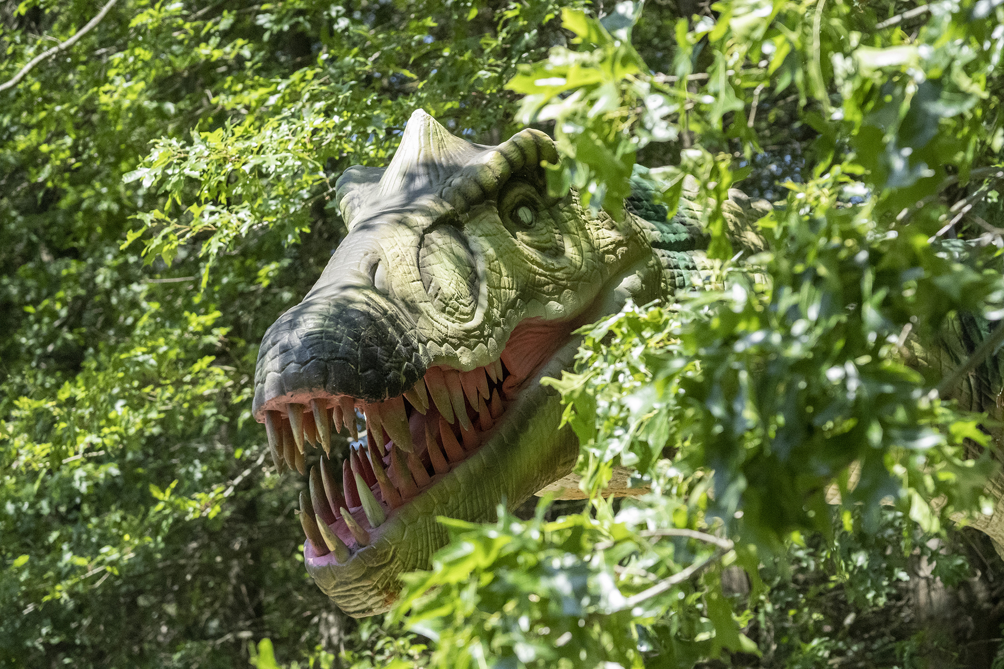 Klim op de wal tegenover de bunkers