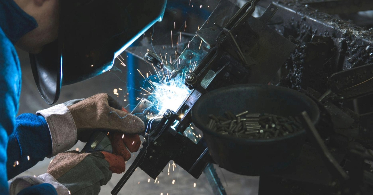 設備保全の仕事の強みになる資格4選。機械保全技能士の仕事内容や資格取得するメリットを徹底解説