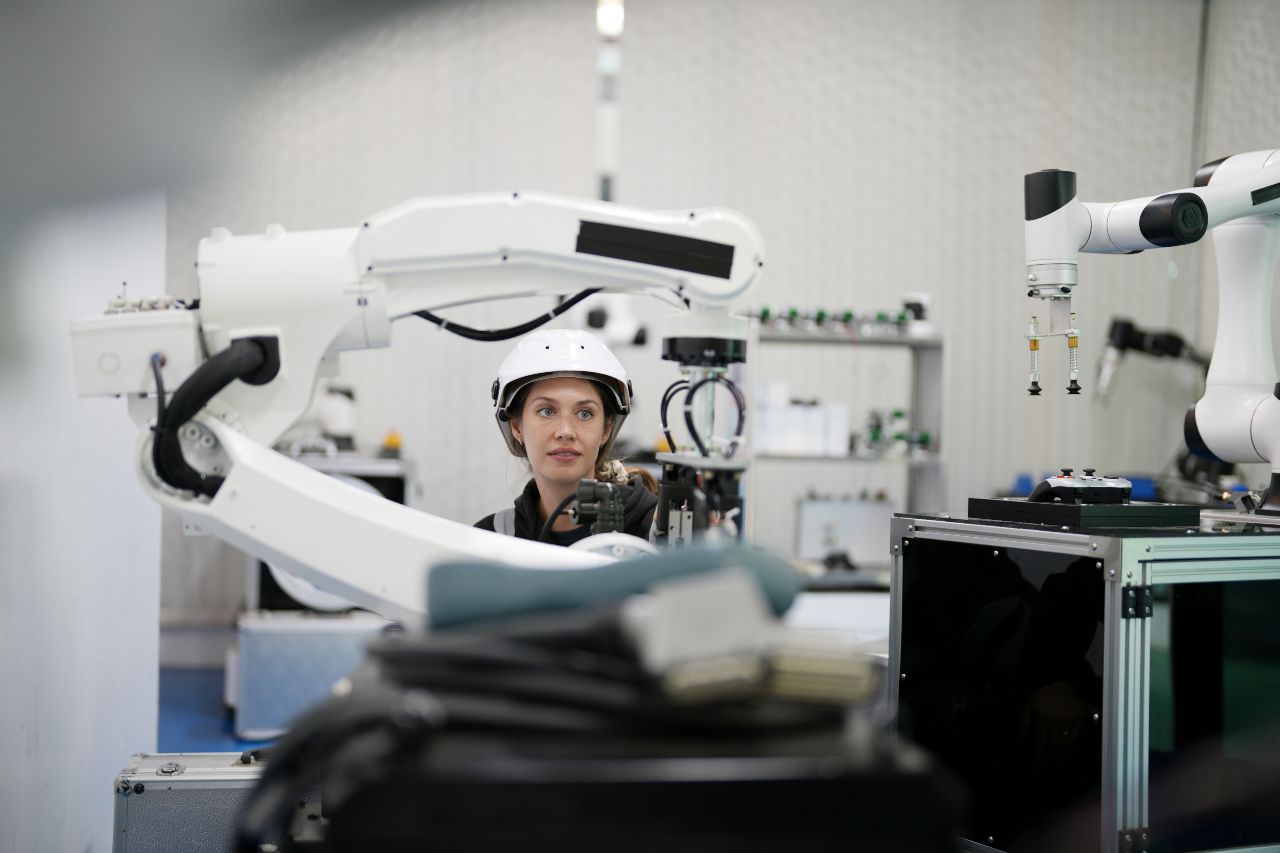 AI-artificial-intelligence-ideasmasideas-robot-machinery-efficiency-data-analysis