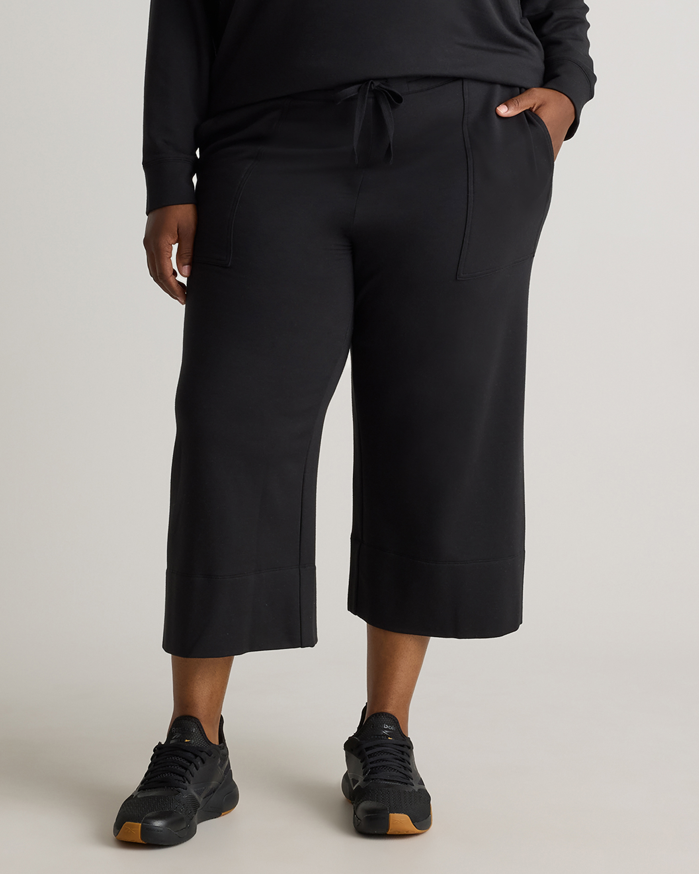 SuperSoft Fleece Cropped Wide Leg Pants
