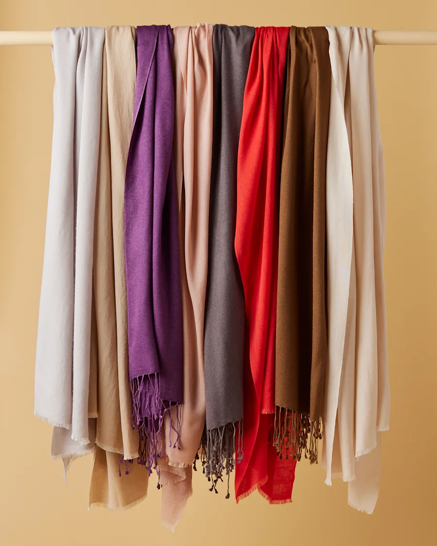 14 SCARVES