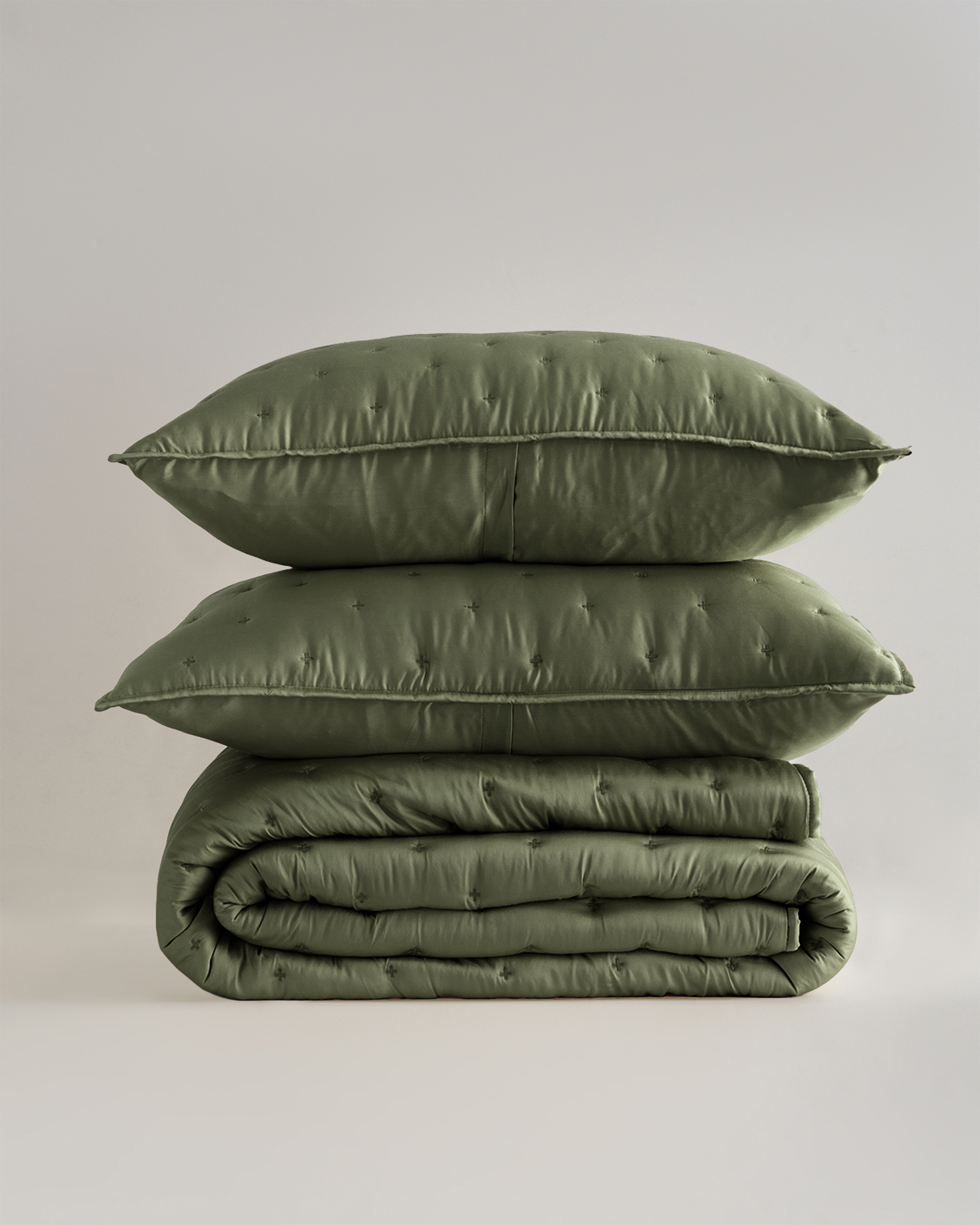 Quince Organic Bamboo Lyocell Quilt Set In Olive