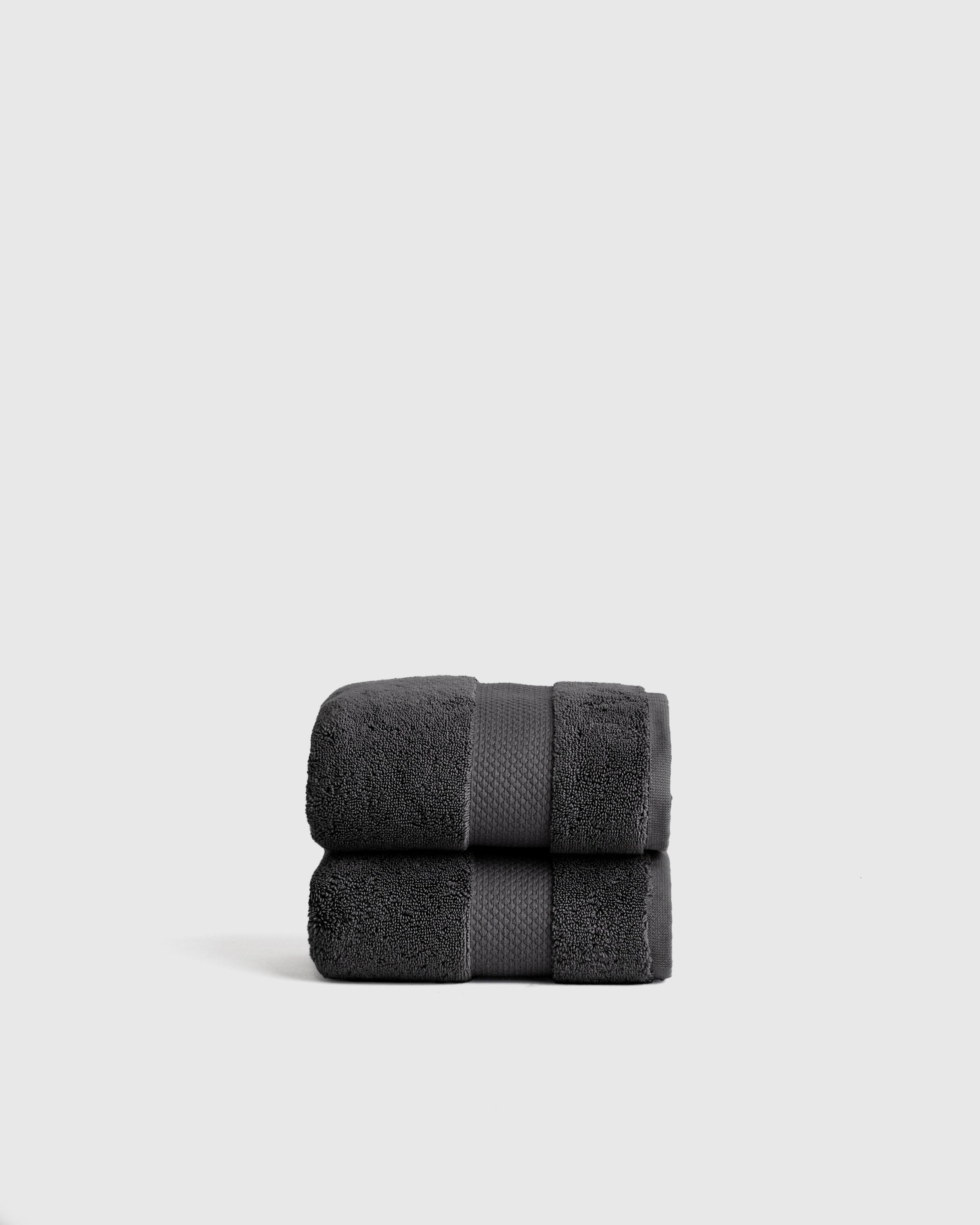 Quince Ultra Plush Hand Towel In Charcoal