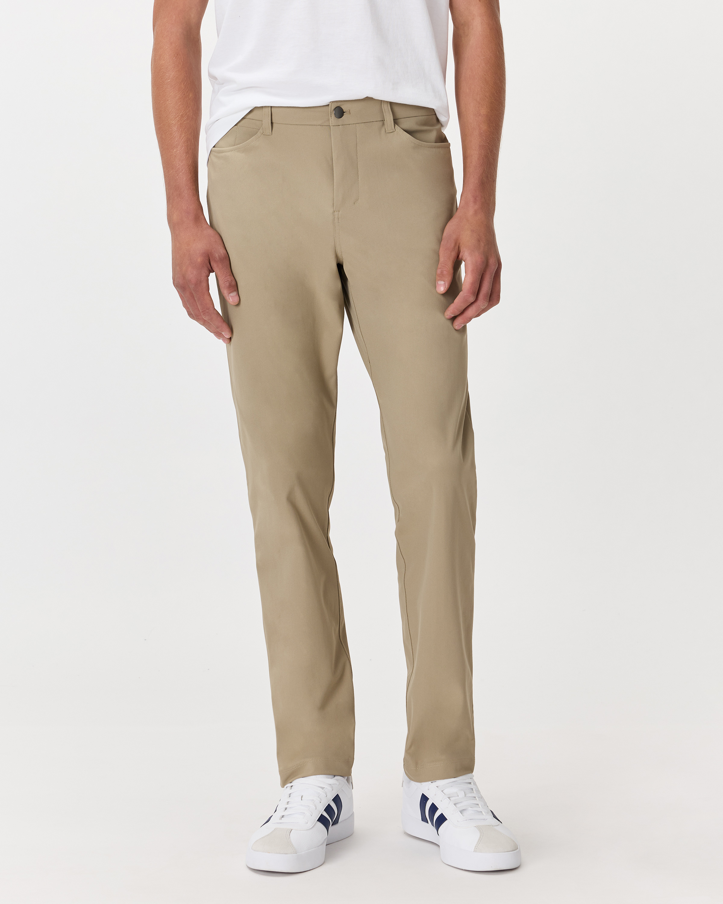 Mens Everyday 5-Pocket Tech Pant - Classic Fit