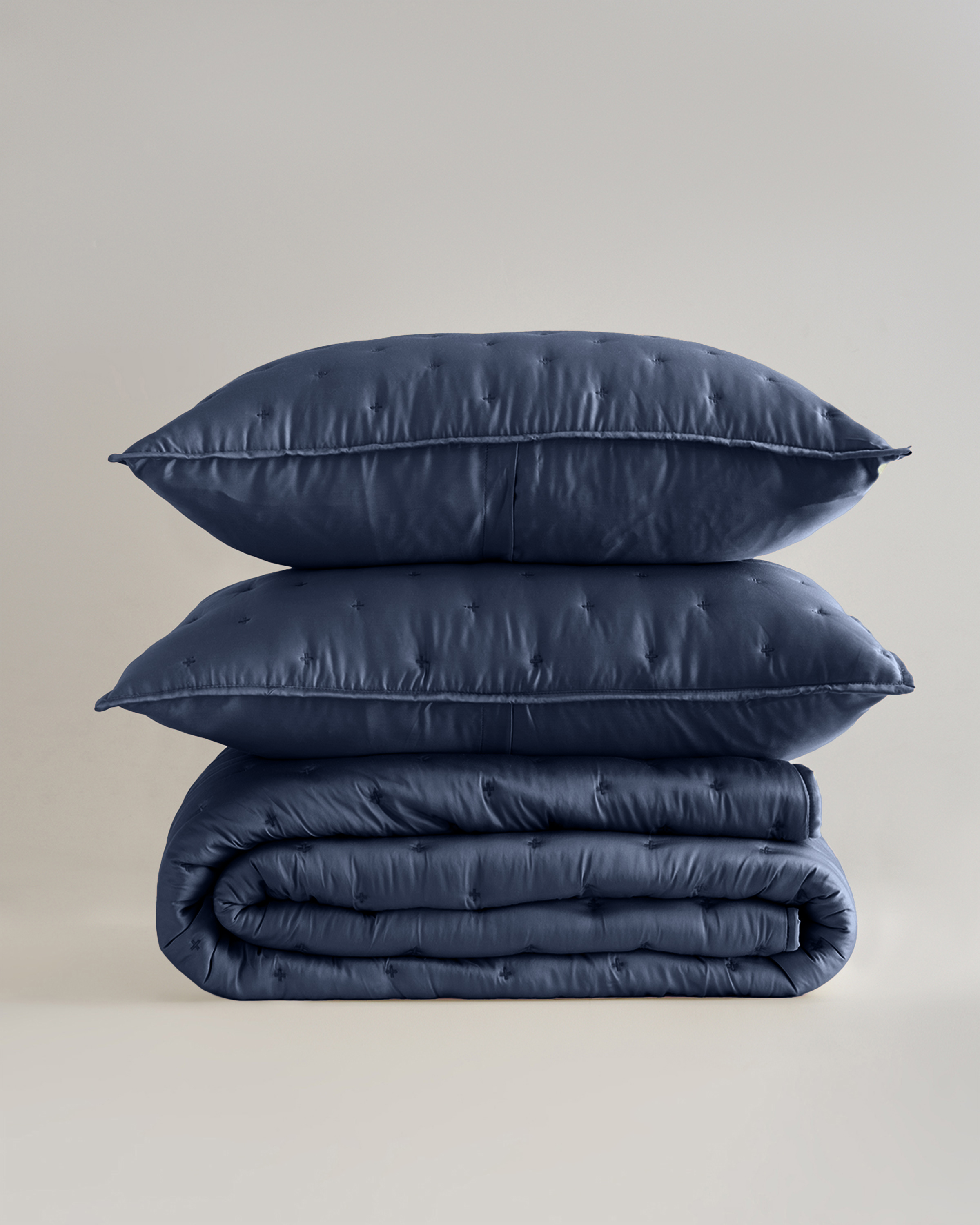 Quince Organic Bamboo Lyocell Quilt Set In Nightfall