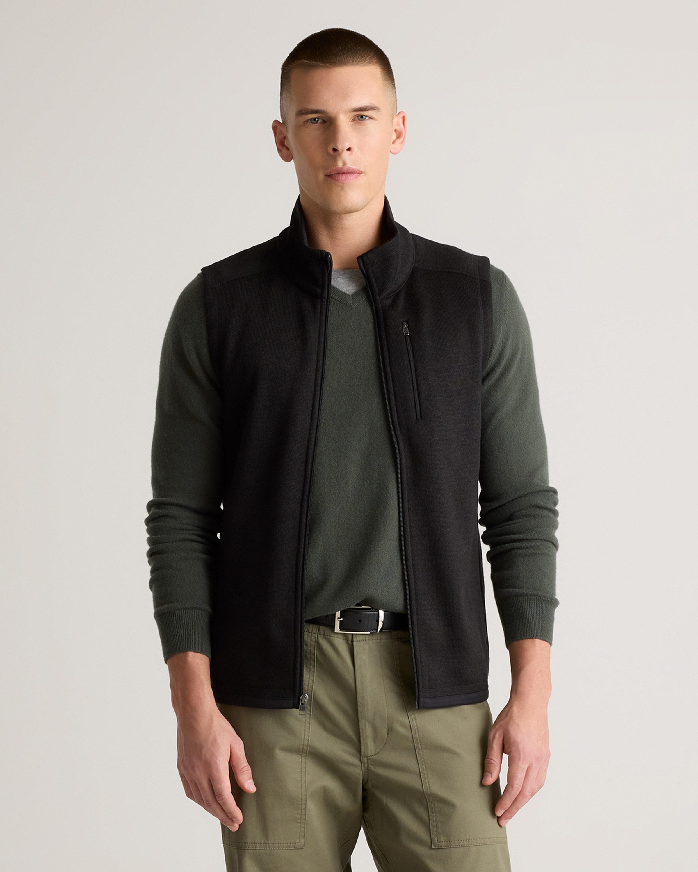 Sweater-Knit Fleece Full-Zip Vest in Navy
