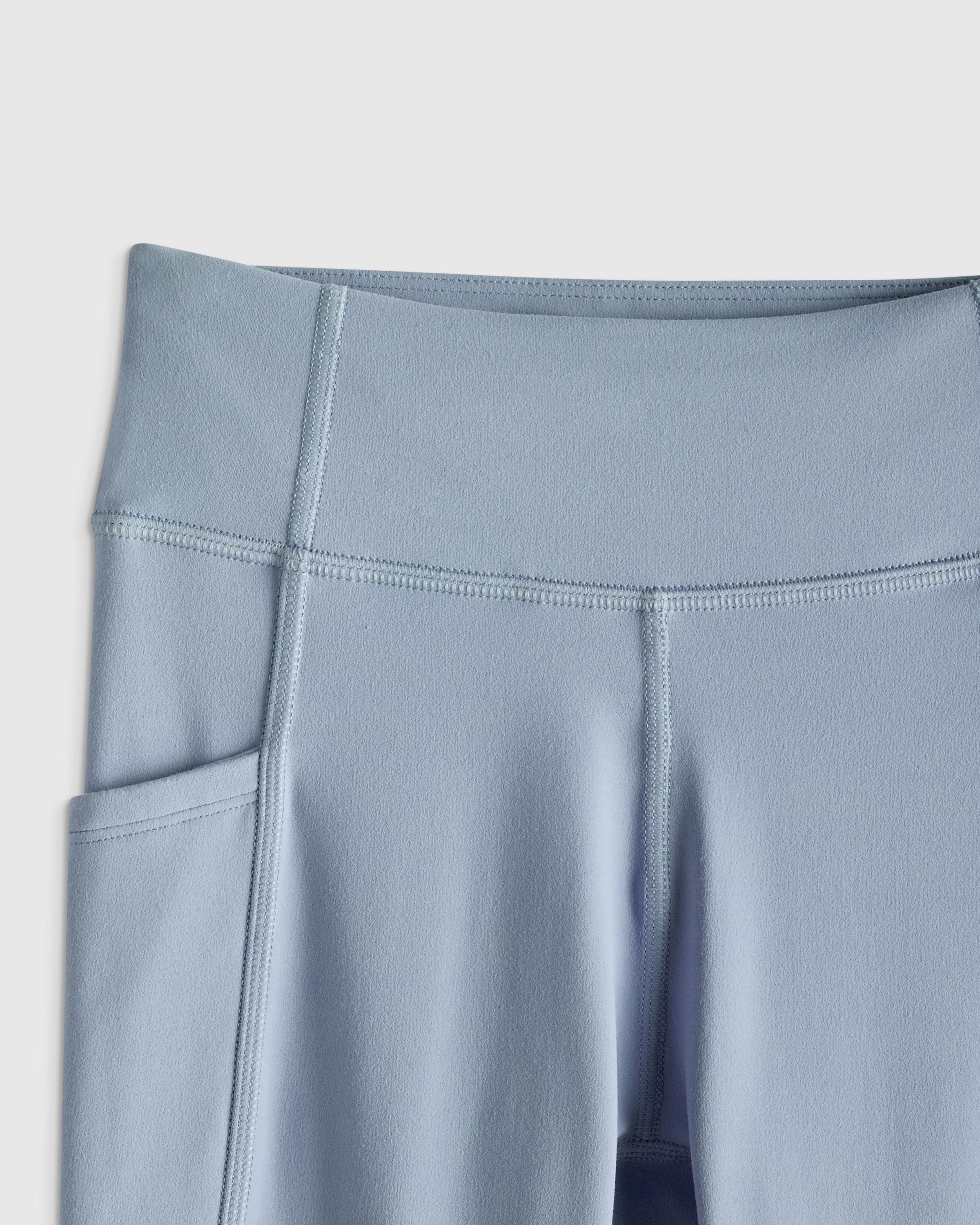 Ultra-Form Pocket Leggings - Girls - thumbnail 2