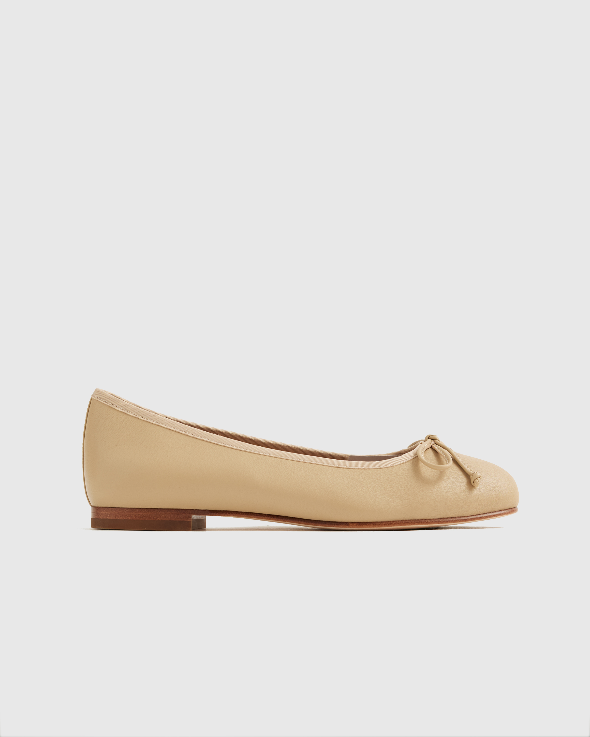 Quince Women's Italian Leather Bow Ballet Flat In Almond