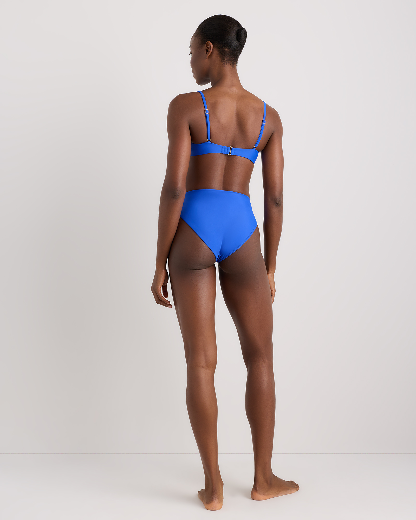 Italian V-Neck Bikini Top - thumbnail 2