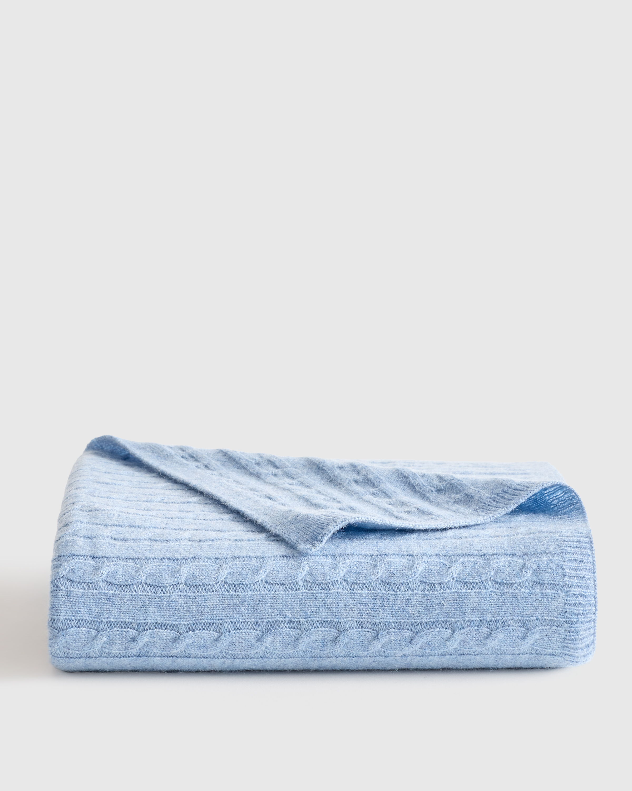 Luxe Cable Knit Cashmere Baby Blanket - thumbnail 2