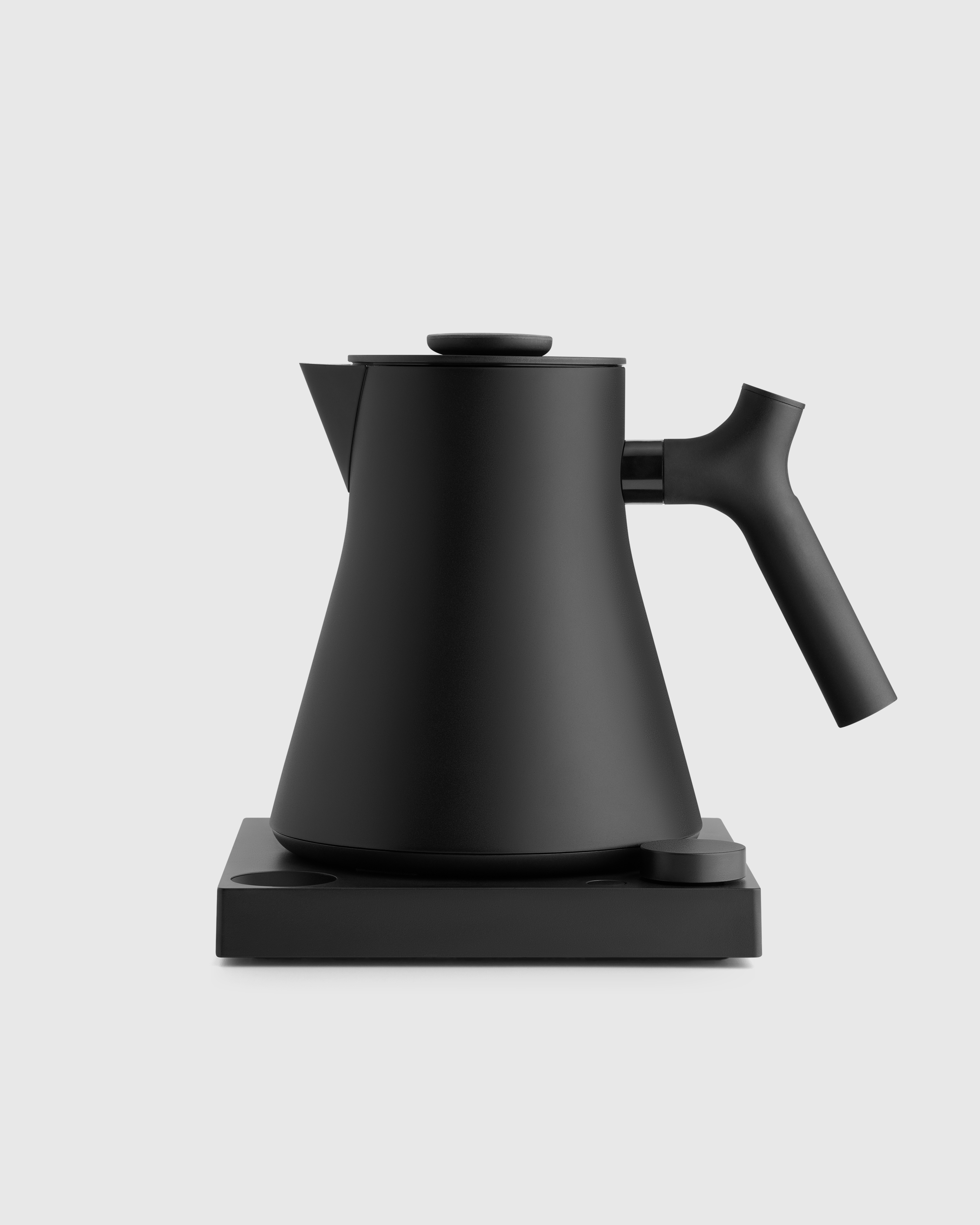 Fellow Corvo EKG Pro Electric Kettle in Black