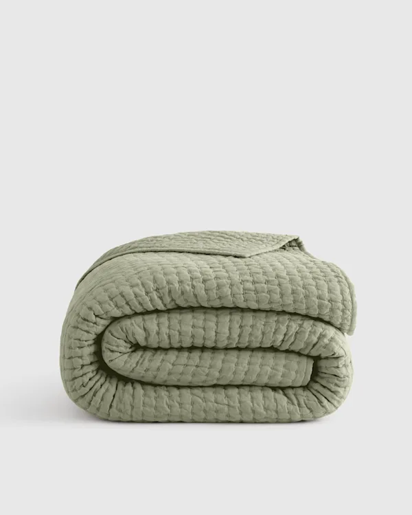 European Linen Cotton Stitch Quilt
