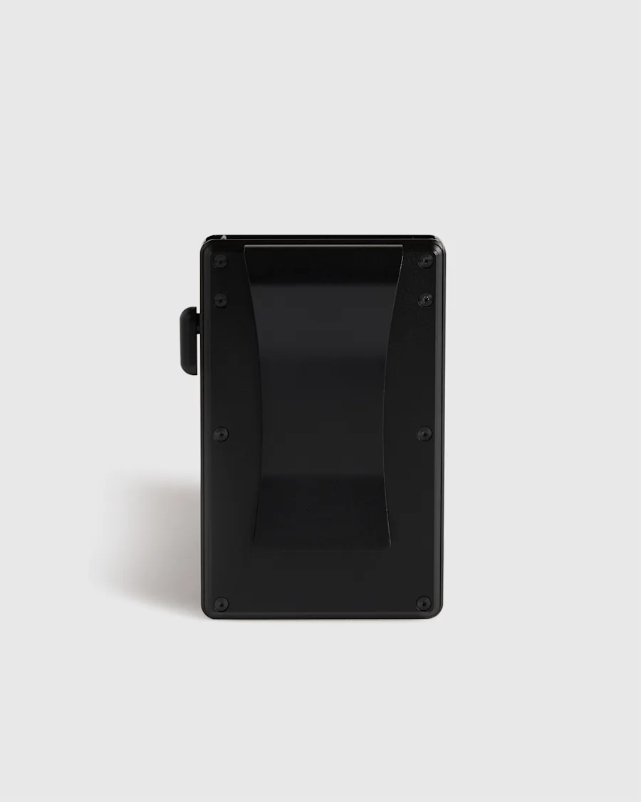 M-BAG-26-BLK 21390 CROPPED