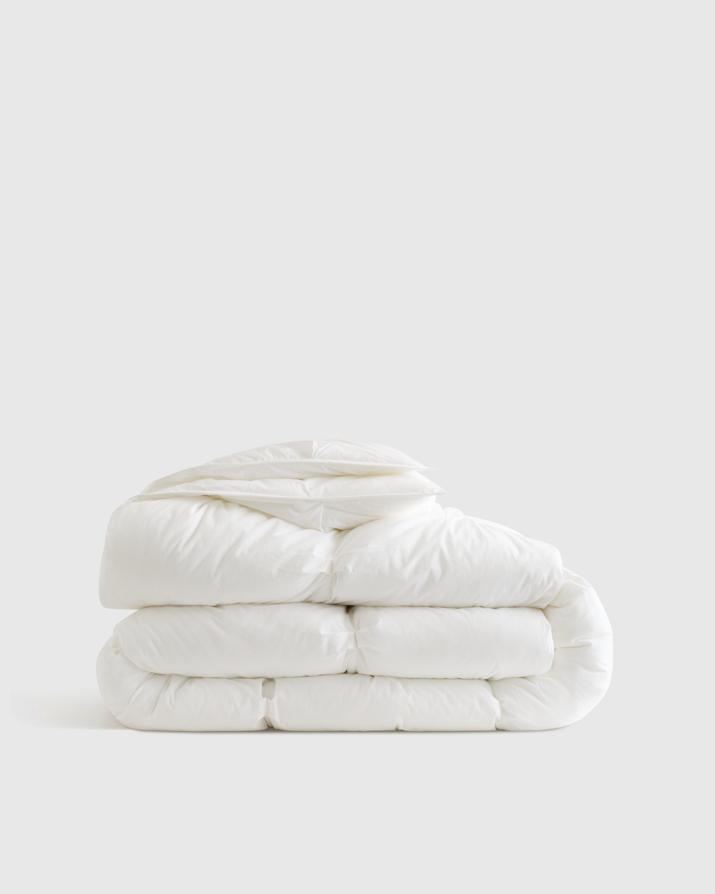 Organic Cotton Pintuck Comforter in Nightfall