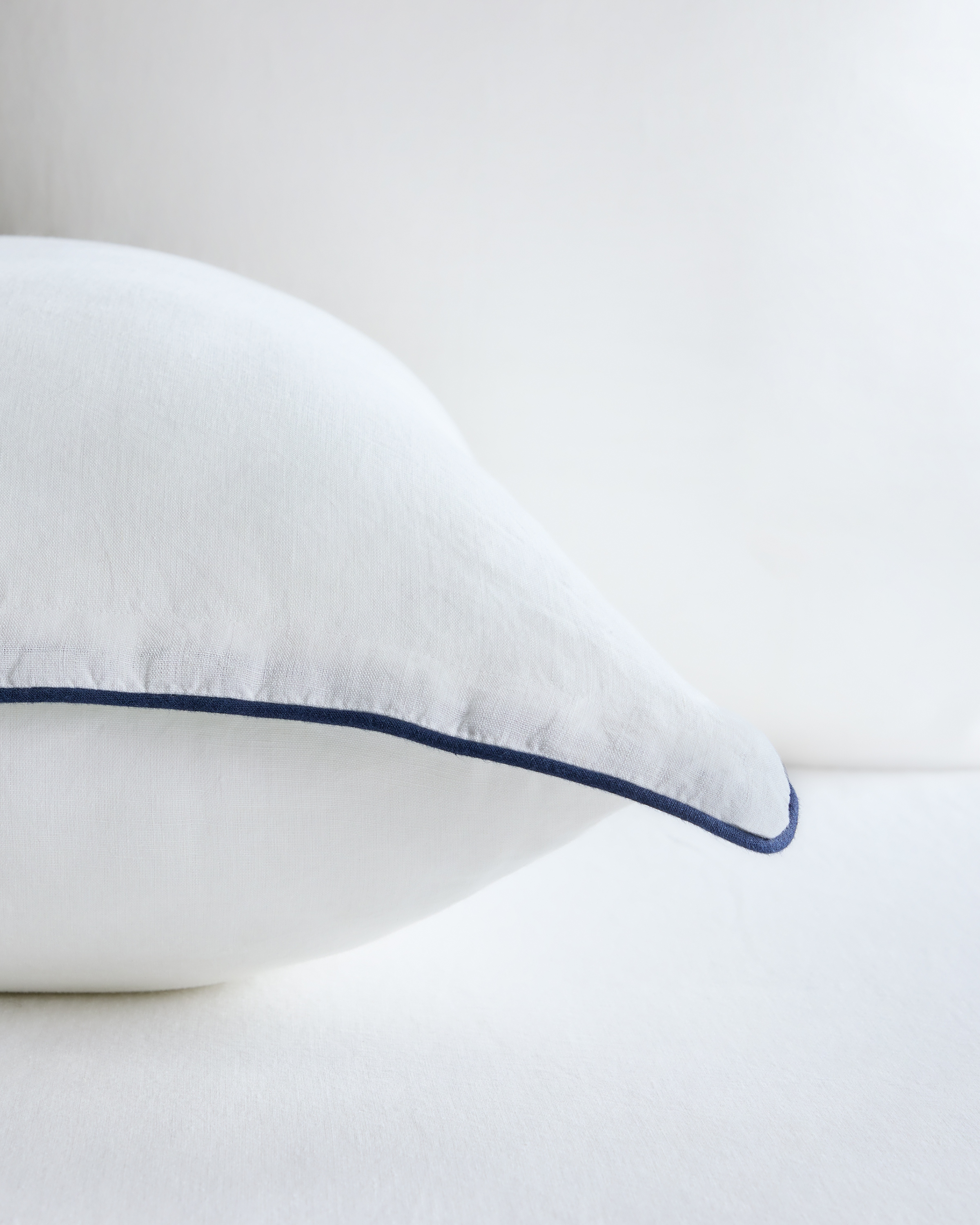 European Linen Piped Euro Sham - thumbnail 6