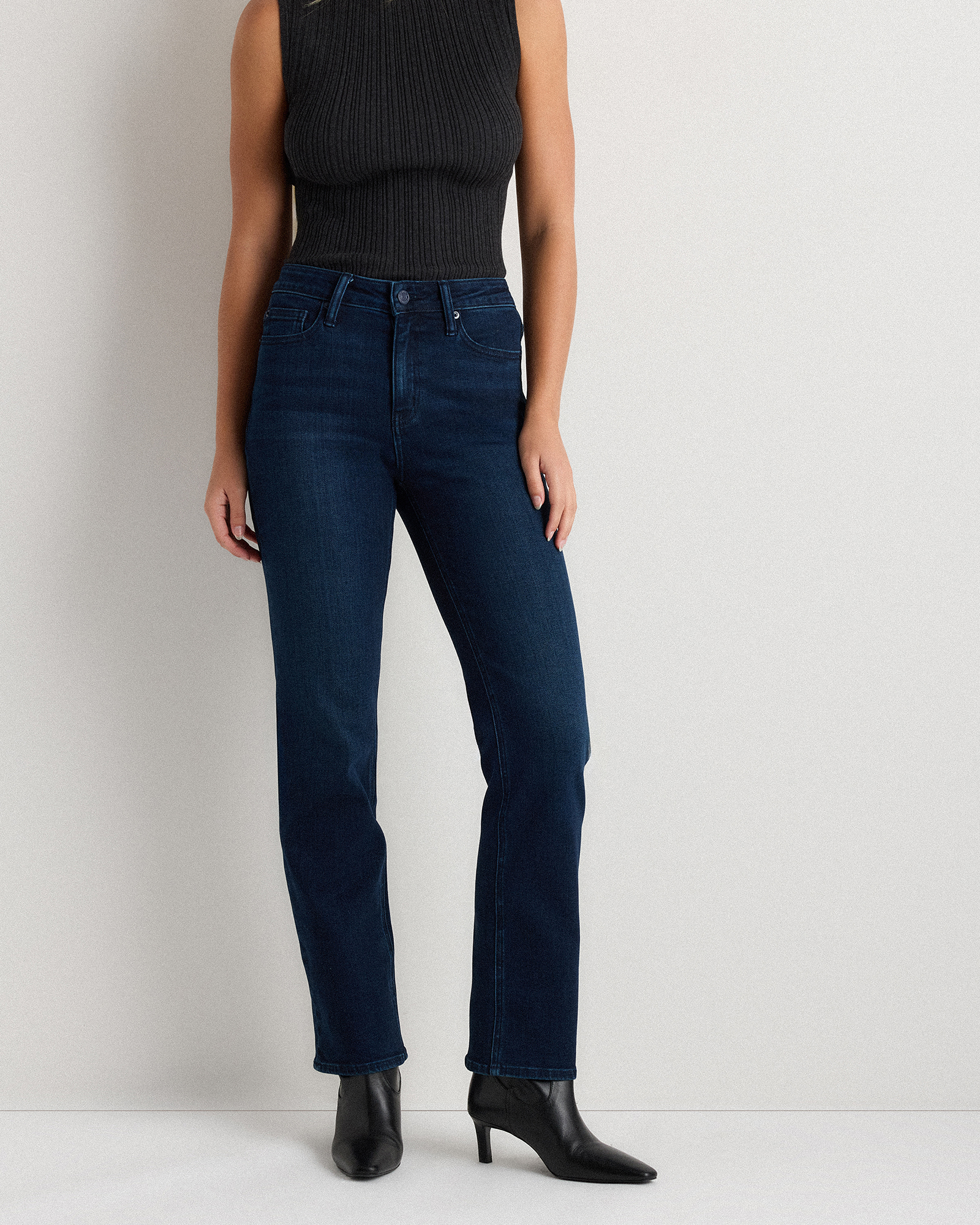 Bella Stretch Straight Jeans