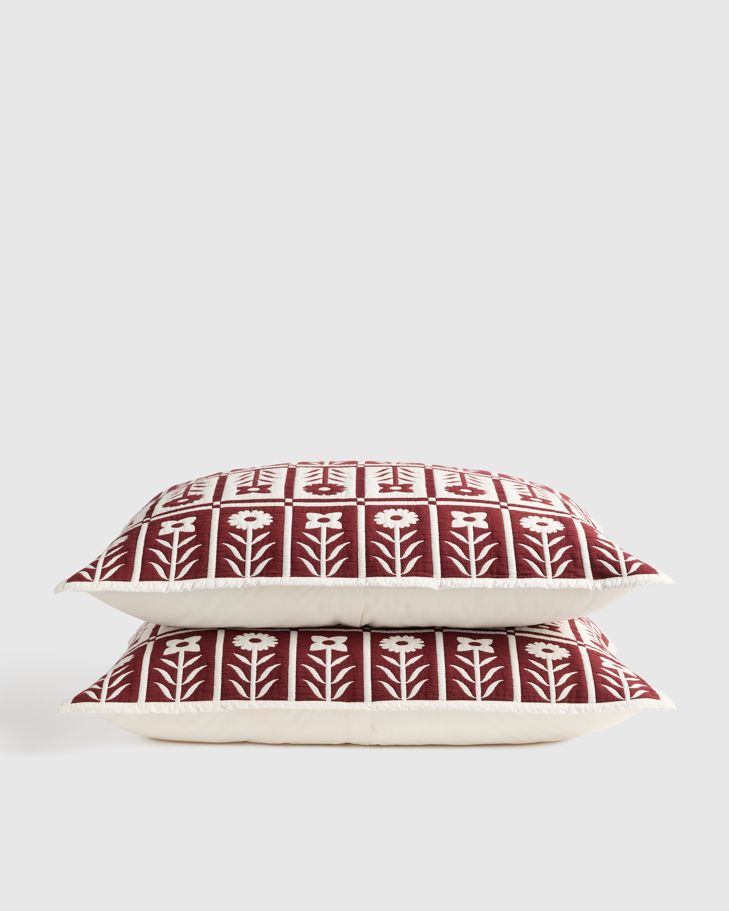 Organic Cotton Jacquard Floral Sham Set in Toffee