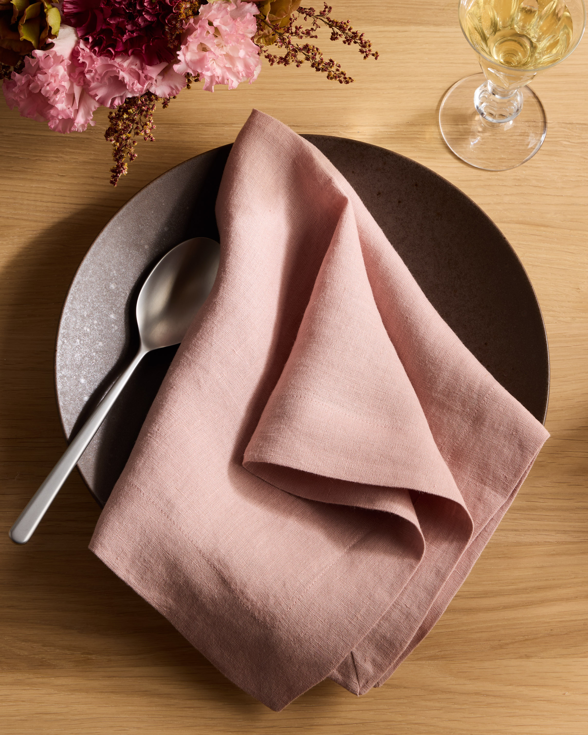 European Linen Everyday Napkins (Set of 4) - thumbnail 3