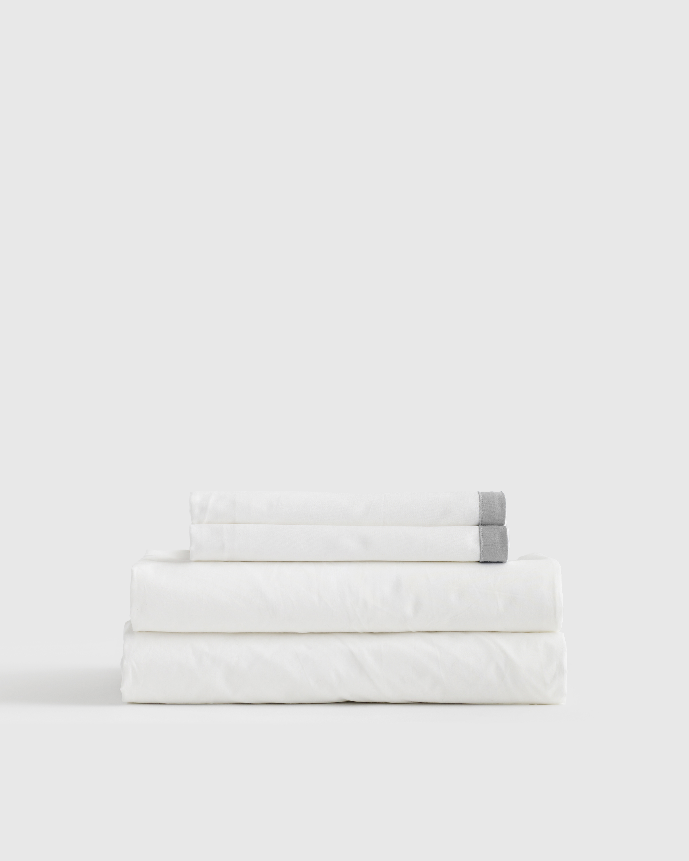 Shop Quince Classic Organic Percale Border Sheet Set In White/light Grey