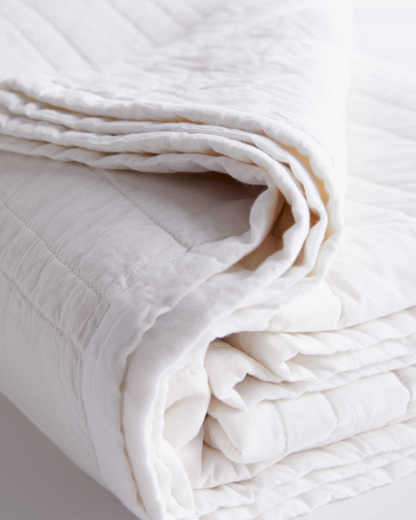 100% Organic Cotton Quilt - White - 1 - Thumbnail