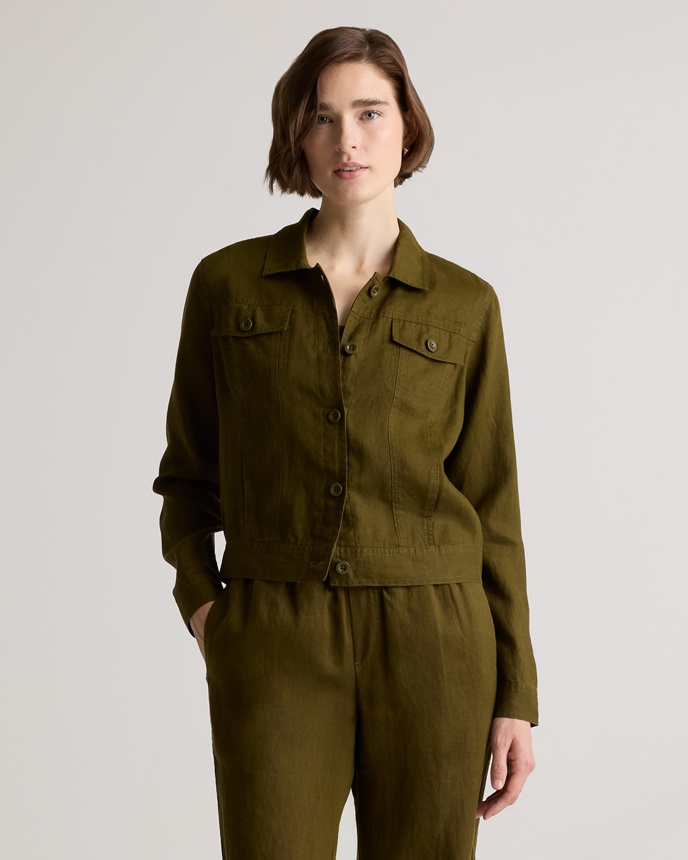 100% European Linen Jacket in Martini Olive