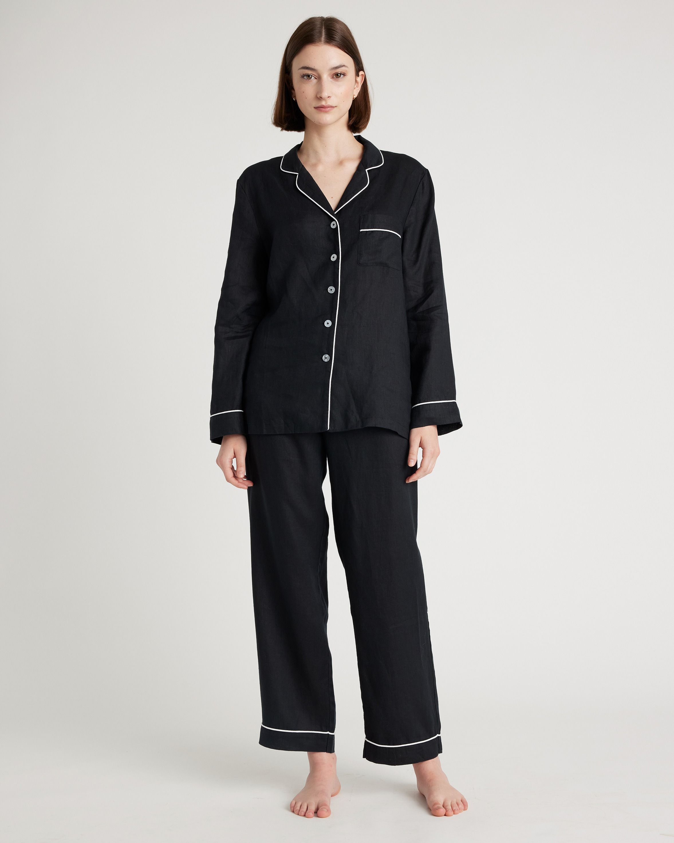 Shop Quince Women's 100% European Linen Long Sleeve Pajama Set With Piping In Black