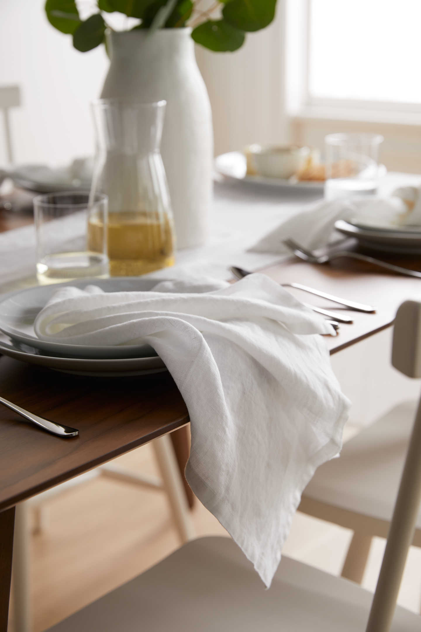 European Linen Napkins - White - 5 - Thumbnail