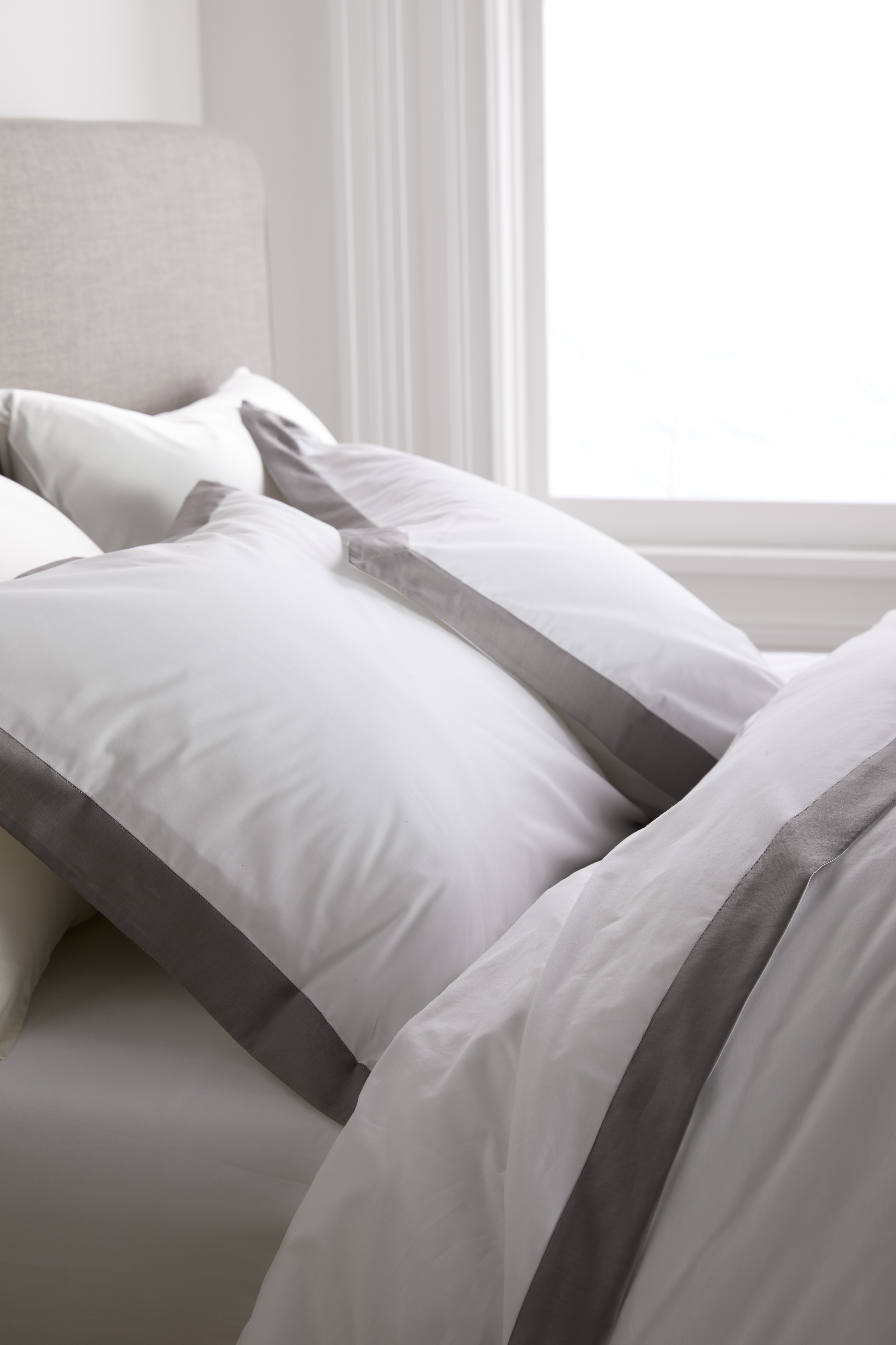 Luxe Italian Cotton Border Duvet Cover Set